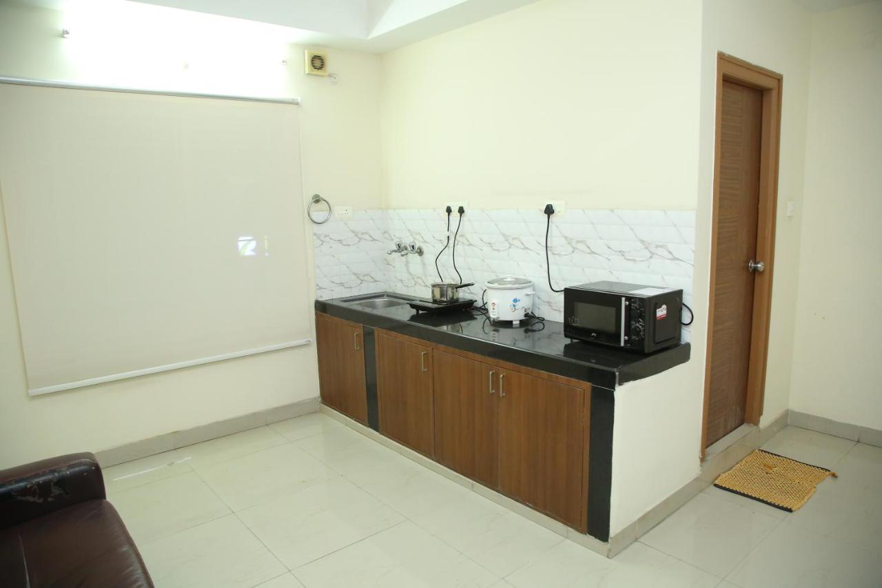 Skyview Suites Haydarabad Dış mekan fotoğraf