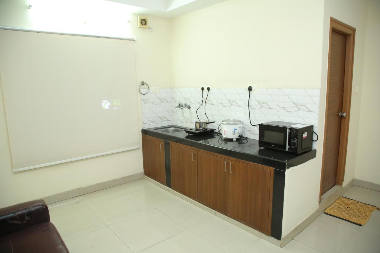 Skyview Suites Haydarabad Dış mekan fotoğraf